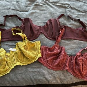 BUNDLE OF THREE BRAS NEVER BEEN WORN